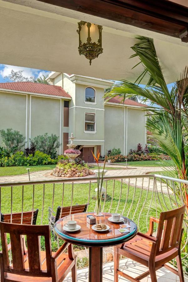 Club Mahindra Acacia Palms Otel Colva Dış mekan fotoğraf